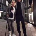 Сергей Шнуров и Лера Кудрявцева со сломанной ногой. 2014 год, Германия, Мюнхен