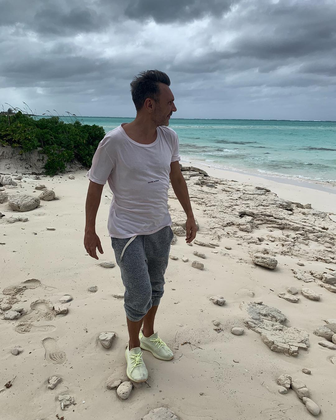 Сергей Шнуров на отдыхе на Карибах, море, пляж, 2019 год