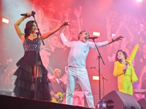 10 тысяч человек пришли на концерт группы «Ленинград» в Омске на G-Drive Арене 6 октября 2022 года