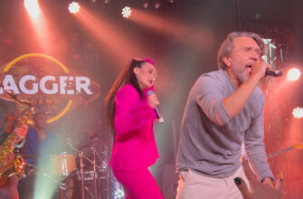 Сергей Шнуров впервые за четыре года выступил в Санкт-Петербурге на концерте Зои в клубе Jagger