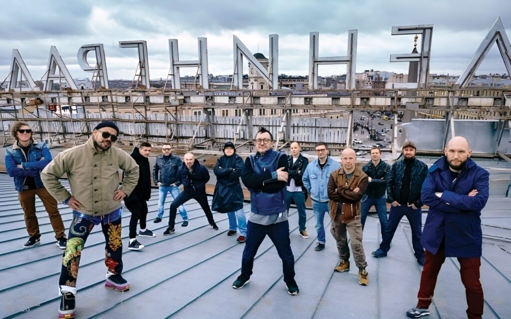 Музыканты «Ленинграда»: «Мы — единственная группа в России, которая занимается шоу-бизнесом»